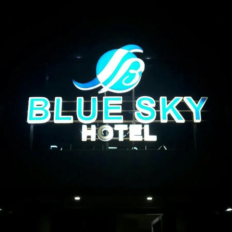 Blue Sky Hotel Golem  Albanien