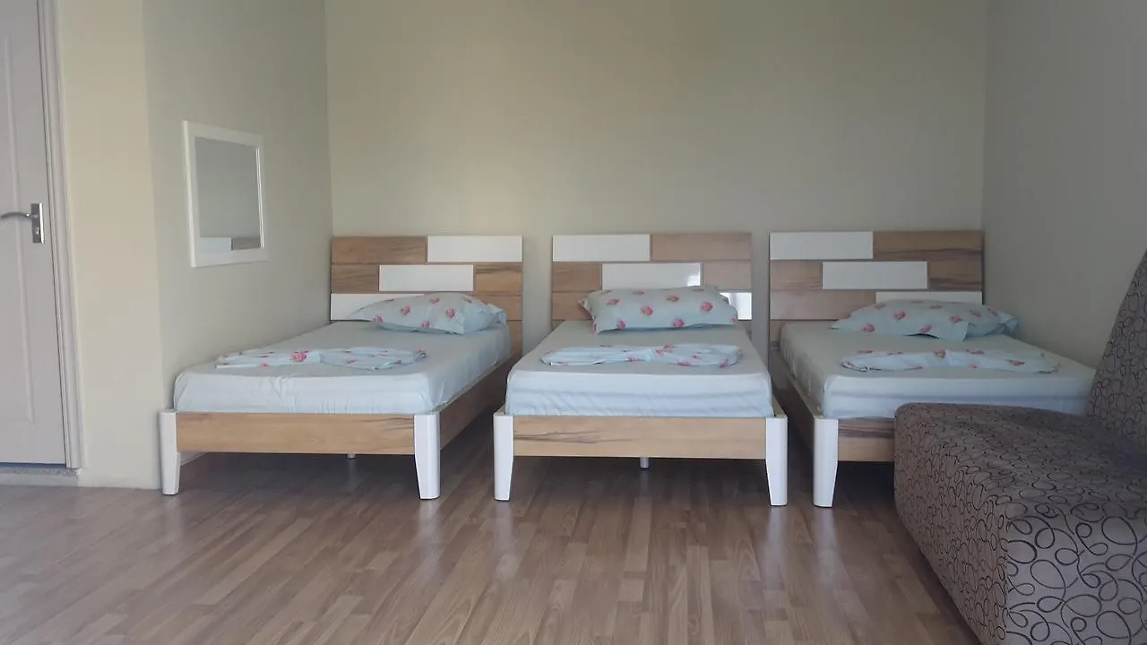 Blue Sky Hotel Golem  Albanien